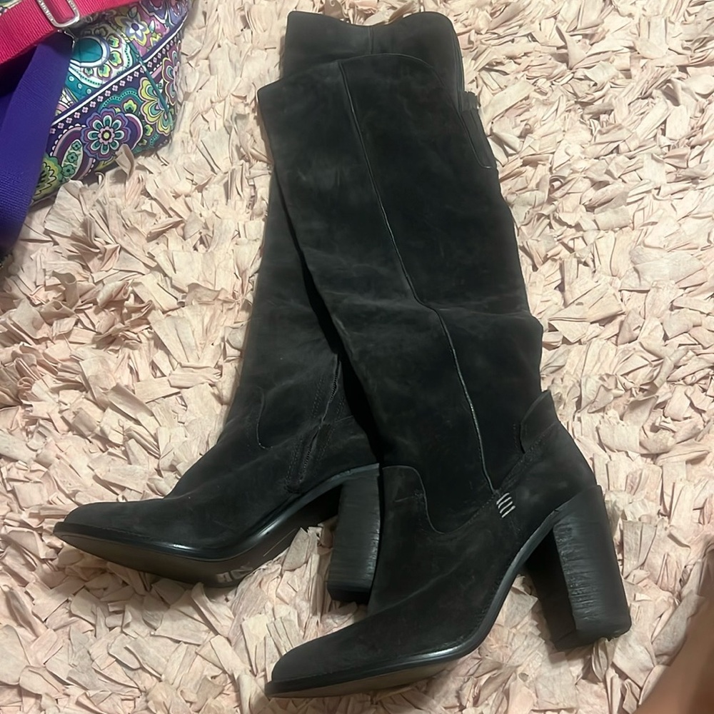 Dolce vita knee high boots!